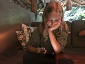 Julie skriver dagbog